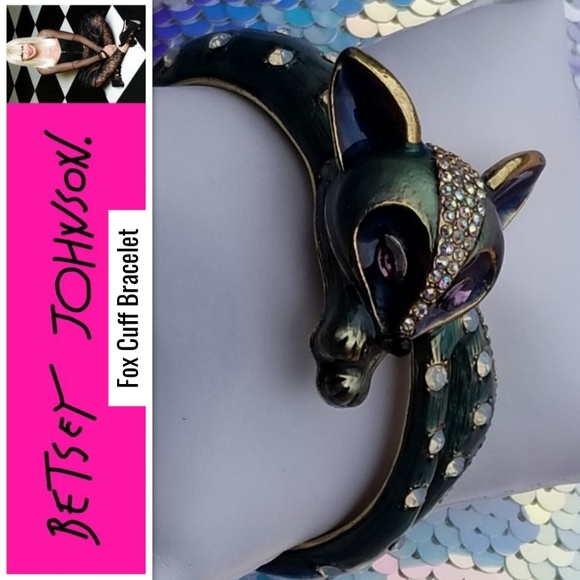 Betsey Johnson Foxy Fox Hinged Bracelet - Picture 6 of 7